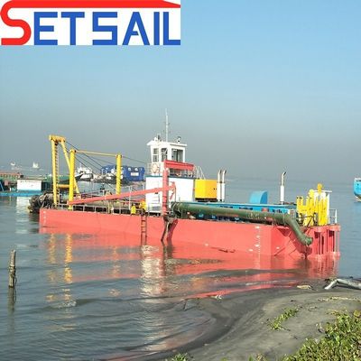 Fabriqué à 16 pouces Dredger à aspiration pour la mer Profondeur maximale de dragage 13 mètres Propulsé au diesel
