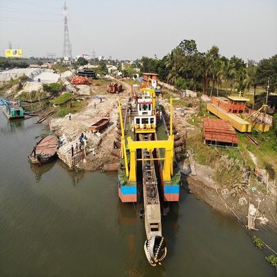 US 100000/ensemble de dragueuse hydraulique Diesel Enigne personnalisée avec pompe à aspiration et tige d'ancrage