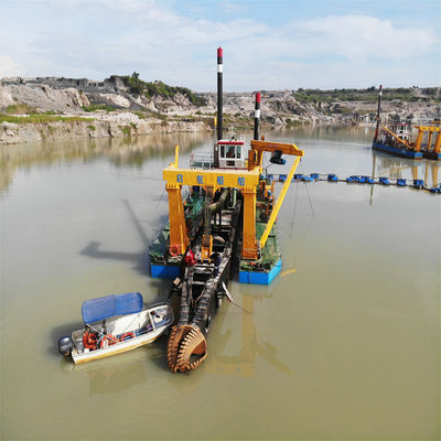 160m3-5000m3 Capacité moteur diesel coupeuse dragueuse à aspiration pour le sable des rivières et la boue des lacs