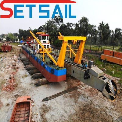 Dredger à aspiration à coupe de 10 pouces pour le sable de rivière Largeur totale 5,5 m Type de fente garantie CTS