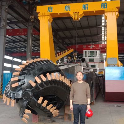 Système de commande électrique Dredger à sable à moteur diesel pour l'extraction du sable des rivières et des lacs