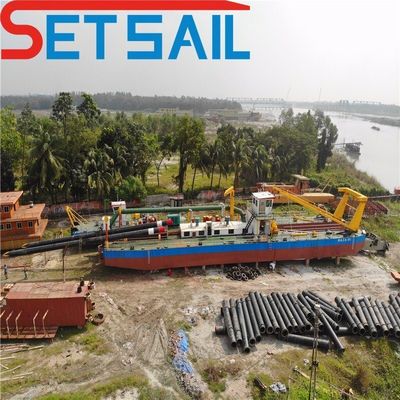 Poids total 28-1000t Siemens PLC Cutter Suction Sand Dredging Machine avec une rampe d'ancrage