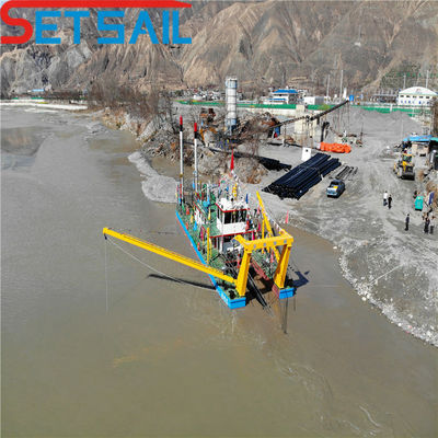 7 mètres de largeur totale 12 pouces Dredger de sable à coupe avec Cummins 200kw puissance du moteur auxiliaire