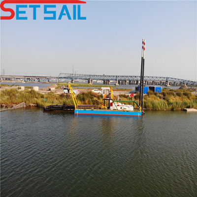 Dredger à aspiration à coupe de 10 pouces avec puissance de moteur auxiliaire de 122 kW de Siemens et Cummins