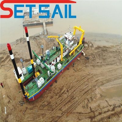 Dredger à aspiration à haute capacité avec pompe à sable sous-marine et solution de dragage