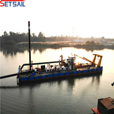 Système hydraulique certifié CE Dredger à aspiration à coupe de 10 pouces pour une longueur totale de 31,1 mètres