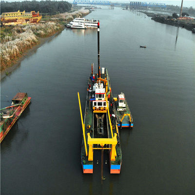 Siemens PLC Cutter Suction Lake Mud Dredger avec le treuil hydraulique