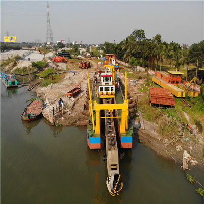 Siemens PLC Cutter Suction Lake Mud Dredger avec le treuil hydraulique