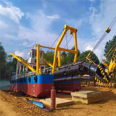 Machine de dragage de rivière CTS type fente Dredger à aspiration à coupe hydraulique avec moteur Cummins