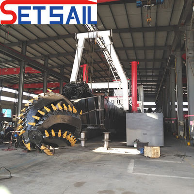Profondeur de dragage de 8 à 30 m Moteur diesel, coupeuse, aspiratrice, dragueuse avec débitmètre