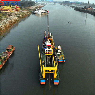 Largeur totale 3,2 mètres Torsion hydraulique 6 pouces Dredger à aspiration pour le nettoyage des rivières