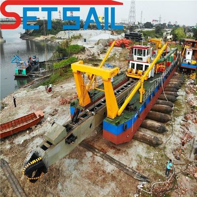 Dredger à aspiration automatique sur mesure pour moteur diesel avec tête de coupe hydraulique