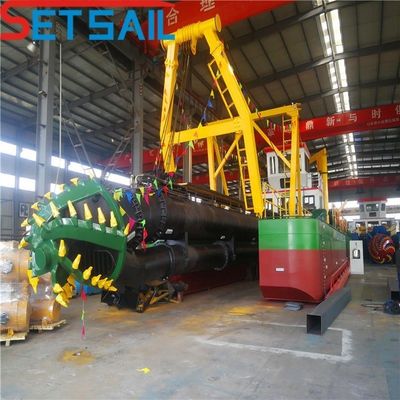 8 pouces Dredger de sable de rivière / Dredger de boue / Dredger de terre cuite QH-D97 avec 5000m3 de débit d'eau