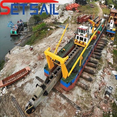 Dredger de sable à aspiration pour projet de récupération personnalisé