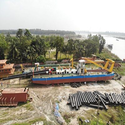 Pompe hydraulique à drague et moteur diesel marin pour une drague de sable fluviale à aspiration de 38 m