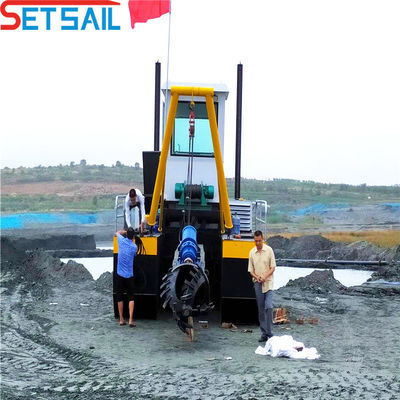 3900cm * 860cm * 200cm Package Cutter Suction Sand Dredging Ship avec ancrage