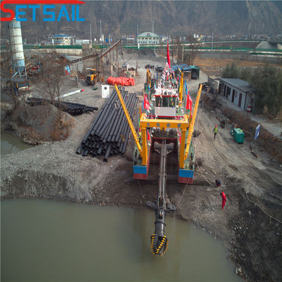 32 pouces 7500m3 Dredger à aspiration de coupe augmentez votre efficacité de dragage à la station de renforcement