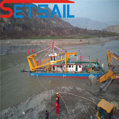Vessel de dragage à aspiration pour le sable de rivière et la boîte de vitesses Fada