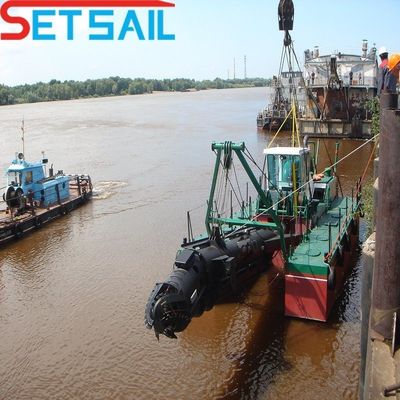 CTS Type de fente 450-20000m3 Coupeur de débit d'eau Suction Dredgeur de bateau pour la boue de sable de rivière