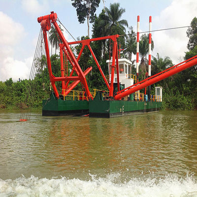360000.000kg Paquet Poids brut 32 pouces Dredger à aspiration pour le pompage du sable de mer