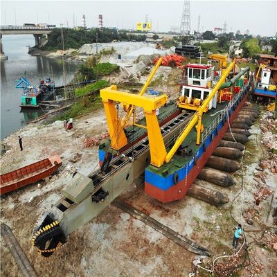 Dredge à aspiration à coupe de 28 pouces pour le Bangladesh Faible consommation de carburant et grande capacité