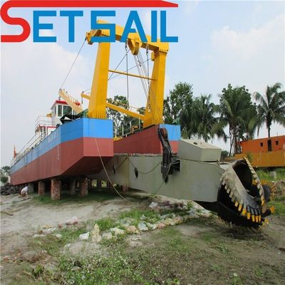 Durable 26 pouces Dredger à aspiration à coupe avec 450kw de puissance de tête de coupe et hydrocyclone