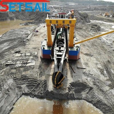 Vessel d'aspiration de 24 pouces avec tuyau de décharge de 500 mm de diamètre et moteur diesel