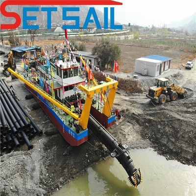 Dragueuse à aspiration de 24 pouces avec moteur diesel, treuil hydraulique et pompe à sable cyclonique