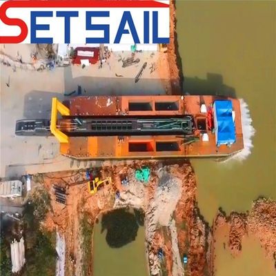 Moteur diesel Cummins entraîné par une machine de dragage à aspiration de 24 pouces pour la boue de sable de rivière