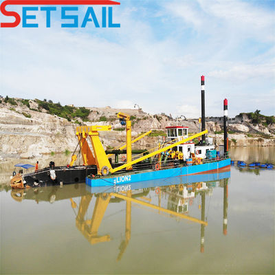 Siemens PLC 24 pouces Dredger à aspiration à coupe pour rivière et voie navigable intérieure Type de moteur diesel