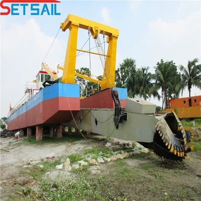 68000.000kg de poids brut du paquet et 50-260kw de puissance de la tête de coupe dragueuse de sable de mer pour Qingzhou