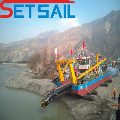70 pays' Set Sail Cutter Suction Dredger avec une distance de décharge de 100m-6000m