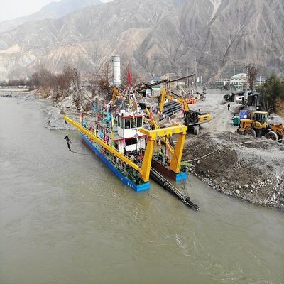 L'approvisionnement et 18 pouces de coupe aspirateur dragueuse avec 450-600 mm de diamètre du tuyau de décharge