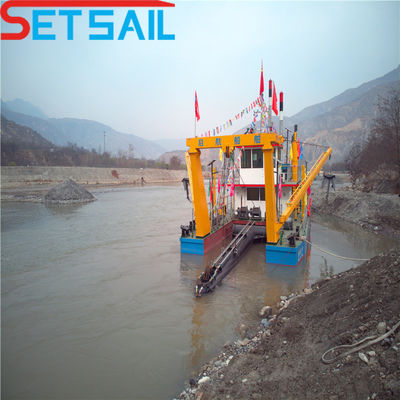 24 pouces Dredger à aspiration pour tête de coupe hydraulique dans le réservoir du port de River Lake
