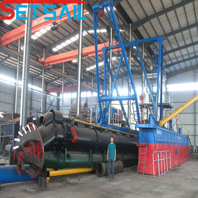Longueur totale 38 m Dredgeuse à sable avec moteur diesel et flux hydraulique d'eau