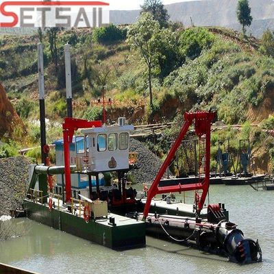 895 kW 31 Meter Dredger à aspiration à coupe avec moteur diesel et pompe à sable de 18 pouces