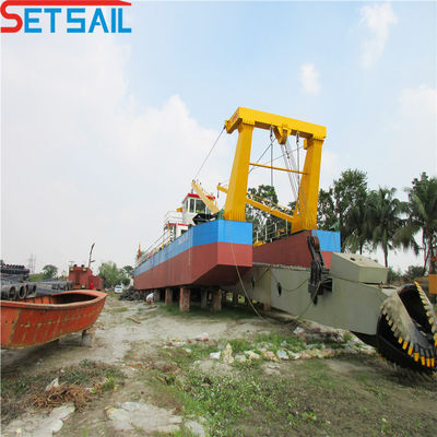 Dredger à aspiration à pompe hydraulique avec moteur Cumins et capacité de 500 mètres cubes