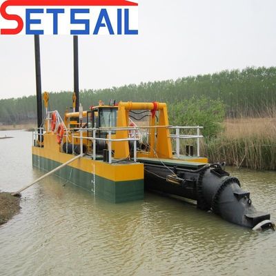 Dredger à aspiration à plaque avant diesel de 16 mm pour les opérations de dragage à grande échelle