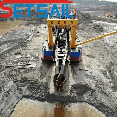 Dredger à aspiration de 18 pouces avec pompe à sable de rivière de capacité et moteur Cumins 1137 kW
