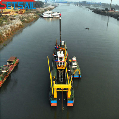 18 pouces Dredger à aspiration à coupe pour le Bangladesh Monnaie américaine épaisseur de plaque d'acier de fond de 12 mm