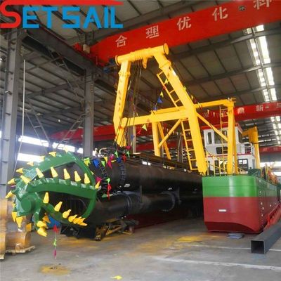 18 pouces de contrôle hydraulique coupeuse dragueuse à aspiration avec CTN type de fente et 700m3 de capacité