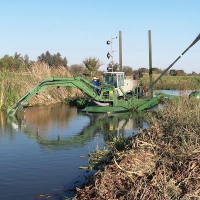 800 m3 Dégraisseur amphibie à moteur hydraulique Coût de transport Temps de livraison