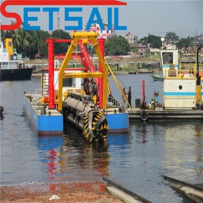 7.5m Largeur 298kw Puissance du moteur auxiliaire 18 pouces Dredger à aspiration pour le dragage
