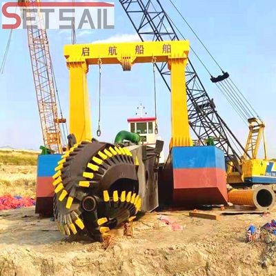 Dredger à sable de 582 kW avec une puissance de tête de coupe de 260 kW et une profondeur de dragage de 10 m