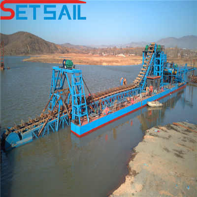 Dredge à sable d'or avec treuil de levage et coque Dimension 23m-49m