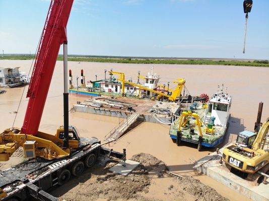 33L-55L Consommation totale de carburant service Barge de travail pour la drague et l'ancre à aspiration à découpe