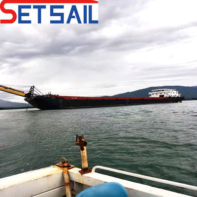 Bateau de transport de sable et de boue de petite taille avec une puissance du moteur principal de 100 kW à 500 kW